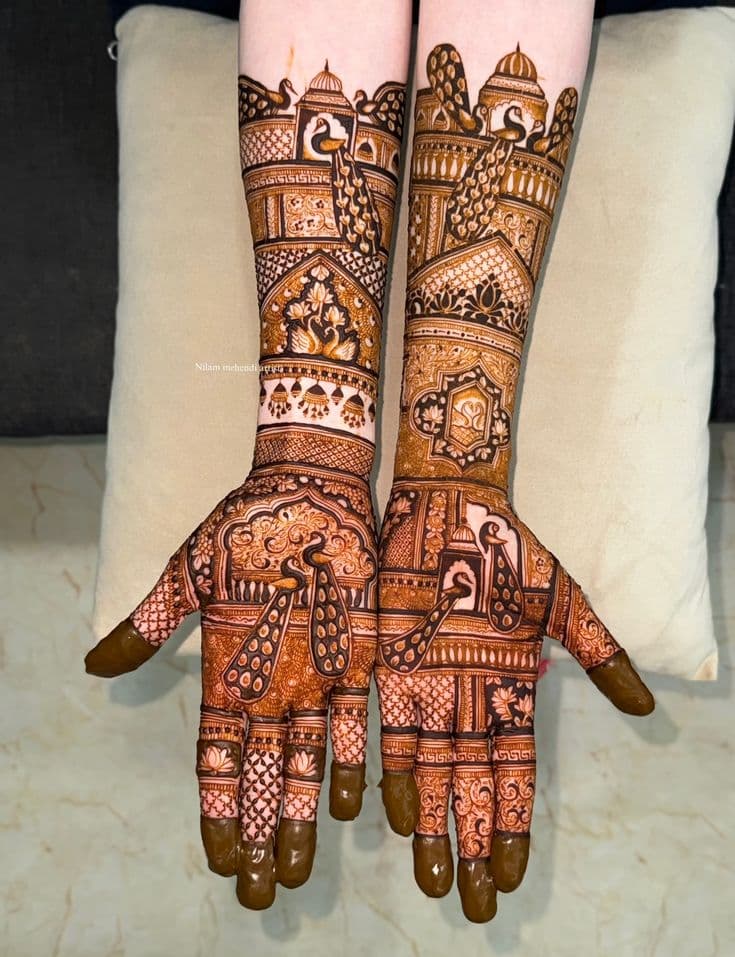 Noor -e- Ishq mehendi design