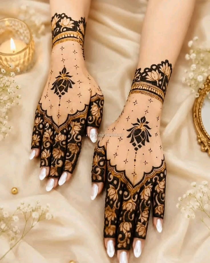 Meher-e-Arab mehendi design