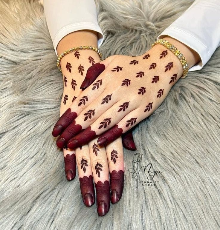 Meher-e-Arab mehendi design